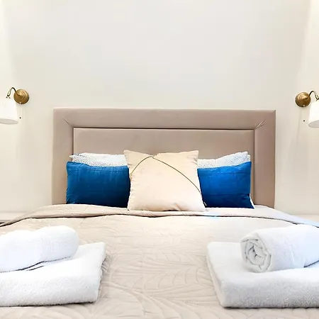 Secret Garden - Wonderful Centre - Ground Floor - Quiet Location