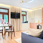 Secret Garden - Wonderful Centre - Ground Floor - Quiet Location Apartamento