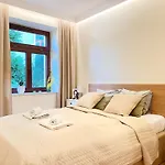 Secret Garden - Wonderful Centre - Ground Floor - Quiet Location * Cracóvia