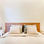 Secret Garden - Wonderful Centre - Ground Floor - Quiet Location Apartamento